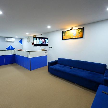 Temple View Residency Hotel Chottanikara Exterior photo